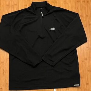 North face quarter zip shirt size L
